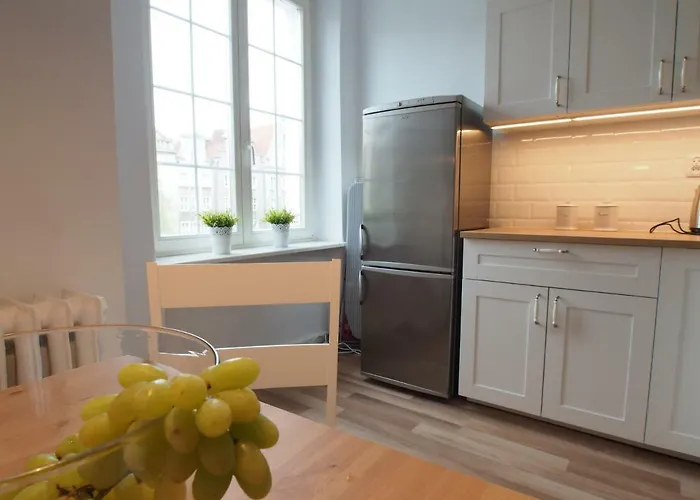 Grand-tourist Iris K2202 *