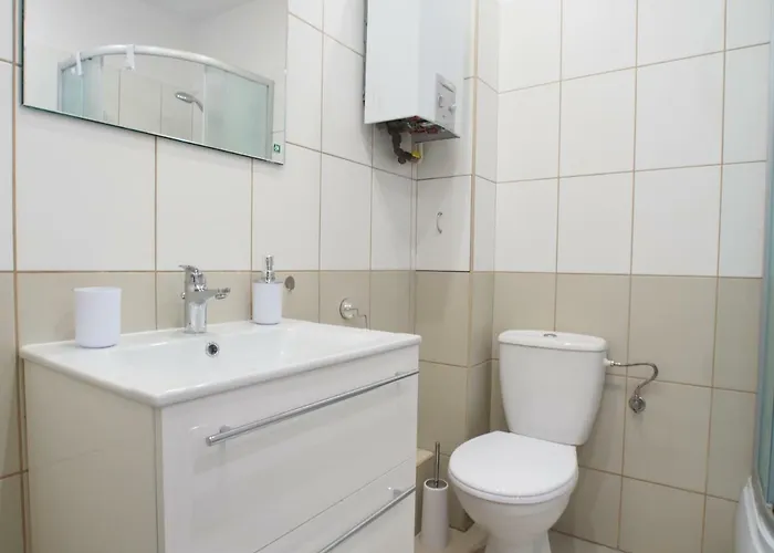 Grand-tourist Iris K2202 *